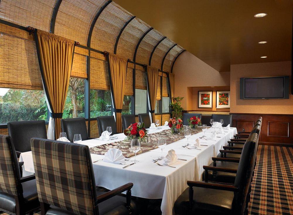 Sheraton Fairplex Suites & Conference Center Pomona Restoran fotoğraf